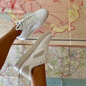Brand NEW Thousand Fell Sneakers White 7.5 W